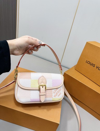 Split leather bag ,3A , size 20x14cm,no box,  B75-3005-3006
