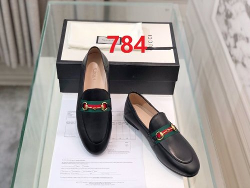 flat shoes  size 35-44,with box, SS60-784