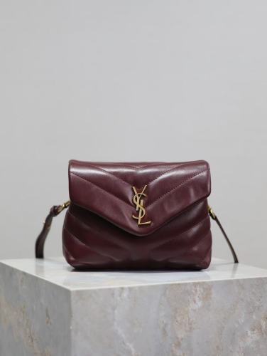 Leather bag Original Quality ,with box, with dust bag. size 20cm , B200-2