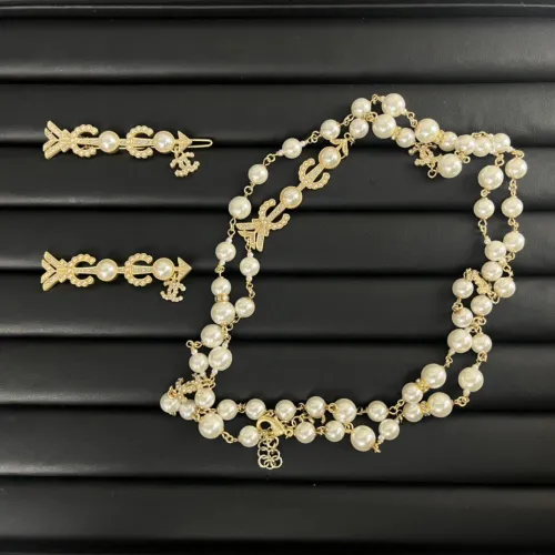 Brooch and necklace jewelry ,with box,  J25-1562-1563