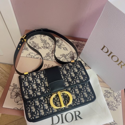 Split leather bag ,3A ,size 24x17x8cm,no box,  B75-106