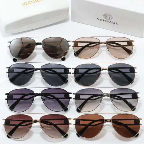 Blue light blocking sunglasses with the box and case ,G25-1135-1142
