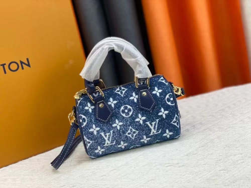 Nano Speedy canvas leather  bag ,5A,size 16X11X9cm, no box, B88-1723