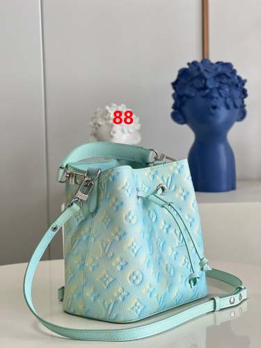 Leather bag ,AAAAA ,size 20*20*13cm ,no box, B110-88