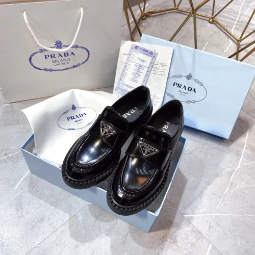 Women flat shoes, size 35-40  with box, SS60-880