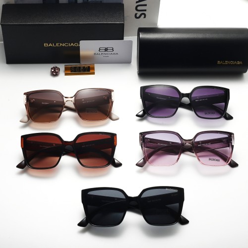 Blue light blocking sunglasses with the box and case ,G25-1147-1151