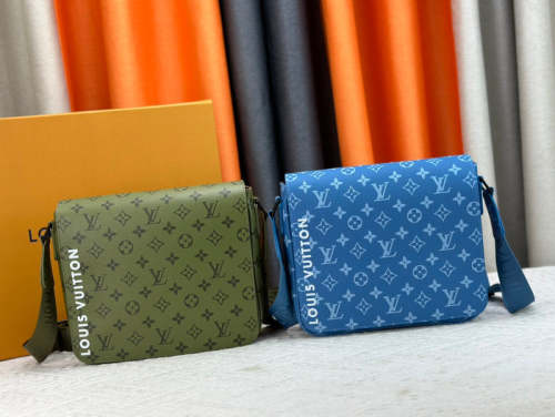 Leather bag ,5A , size 25x22x7cm ,no box,  B88-1732-1733