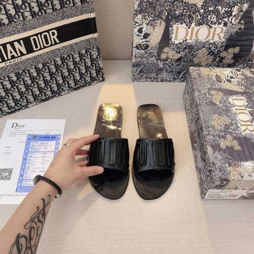 Flat leather sandals slippers , size 34-42 ,with box, SS50-1024