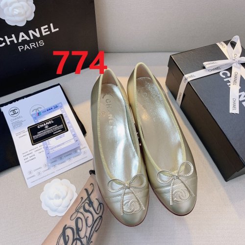 women flat ballet shoes, size 35-42,  with box, SS50-774