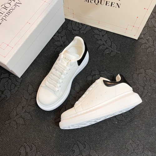 Women men runner flat shoes,  size 34-45, SS70-1984