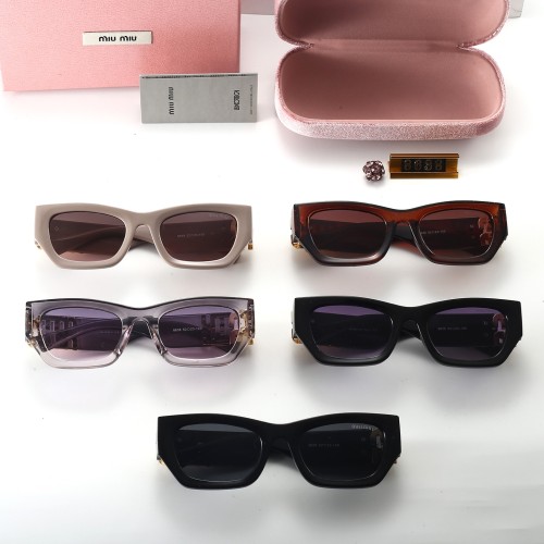 Blue light blocking sunglasses with the box and case ,G25-1109-1113