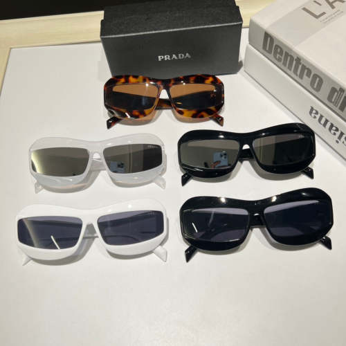 Blue light blocking sunglasses with the box and case ,G25-2526-2530
