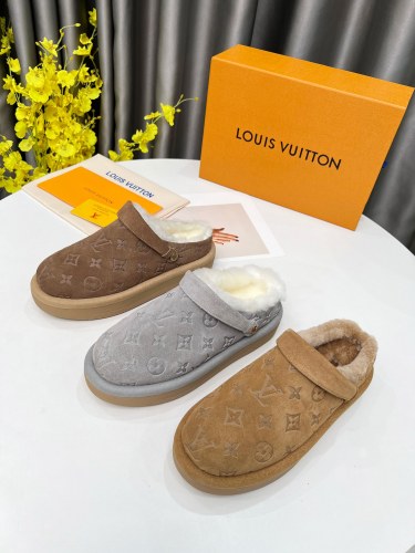 Women flat fur shoes,size 35-41，SS88-732-734