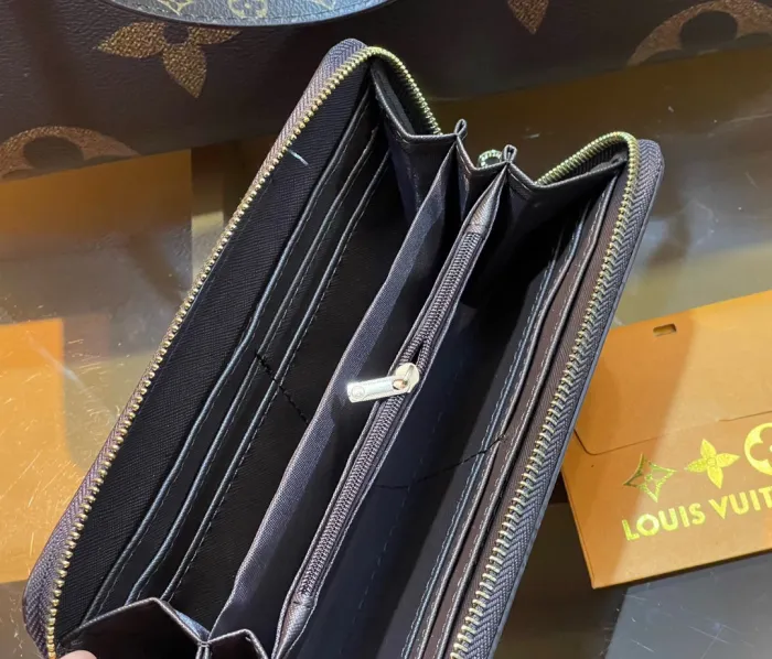 Split leather bag ,3A, size 46x27x22cm, 27x13x15cm, 19x10cm, 4 pieces for set, no box, B75-2836