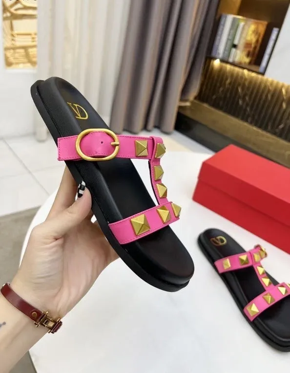 Flat leather sandals slippers , size 35-40 ,with box, SS70-1226-1231