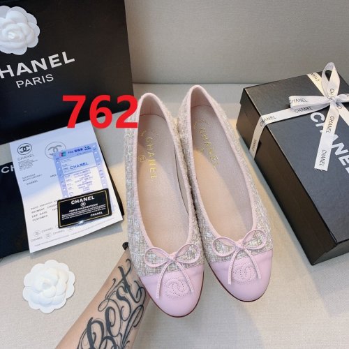 women flat ballet shoes, size 35-42,  with box, SS50-762