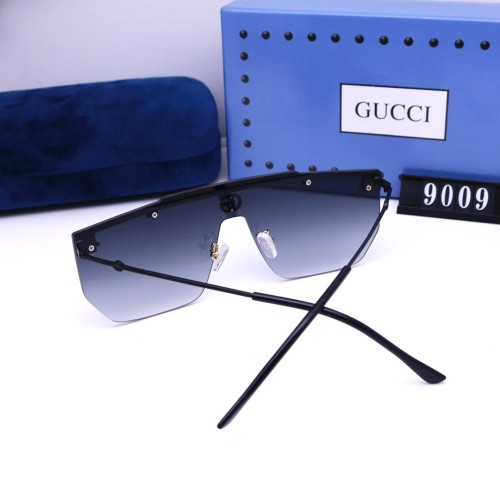 Blue light blocking sunglasses with the box and case ,G25-584-589