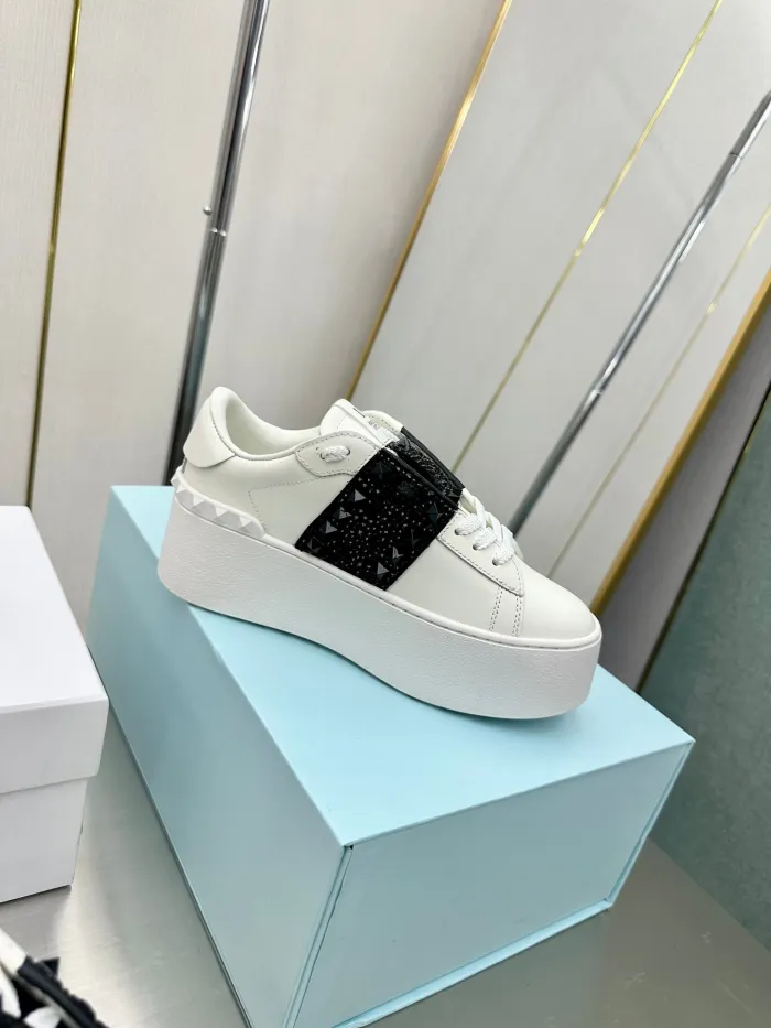 Women's flat runners shoes, size 35-45, SS88-621-623