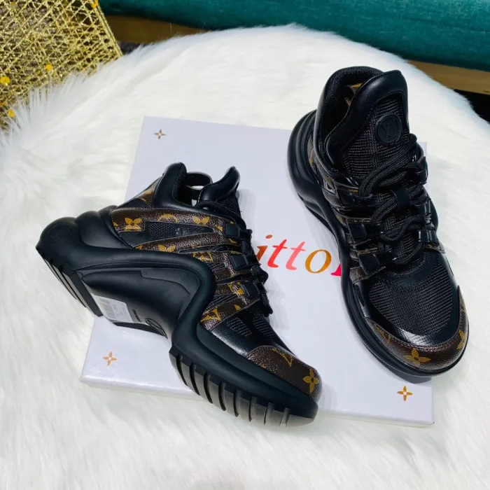 women  leather shoes ,  size 35-41, SS98-101-111