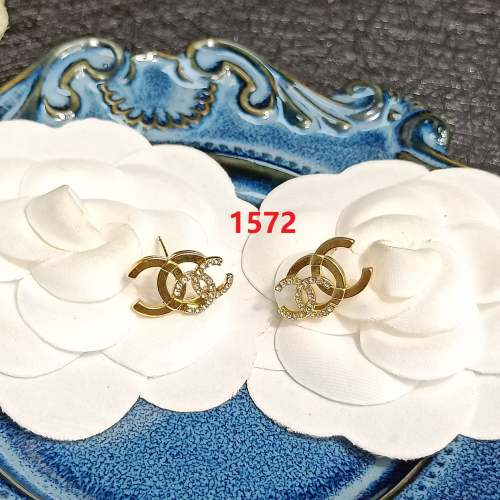 Earring  jewelry , with box,  J25-1572