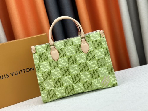 M46542  ON THE GO TOTE Canvas leather  bag ,5A,size 34X26X13cm, no box, B1130-70