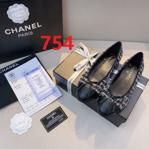 women flat ballet shoes, size 35-42,  with box, SS50-754