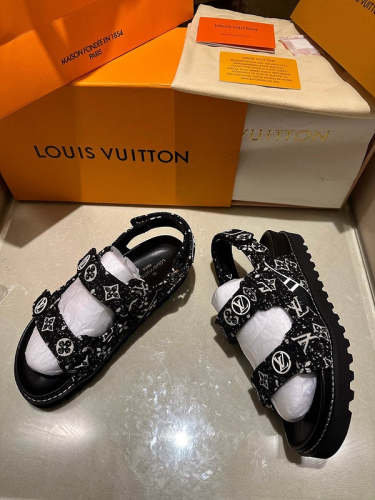 Women Men sandal shoes, size 35-45,  SS88-525