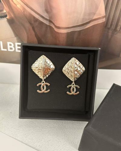Earring  jewelry ,with box,  J25-36