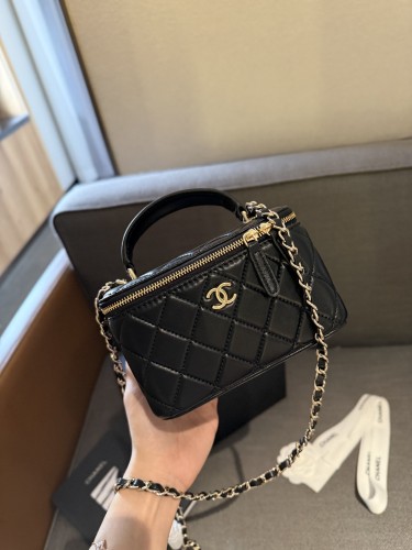Split leather bag ,3A ,size 16x10x8cm,no box,  B75-60