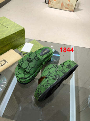 Flat sandals slippers , size 35-43, SS60-1844-1846