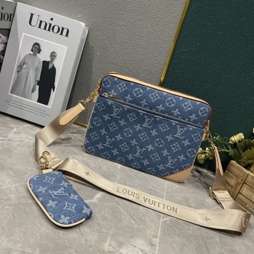 Leather bag ,5A , size 25x18.5x7cm ,no box,  B88-1782