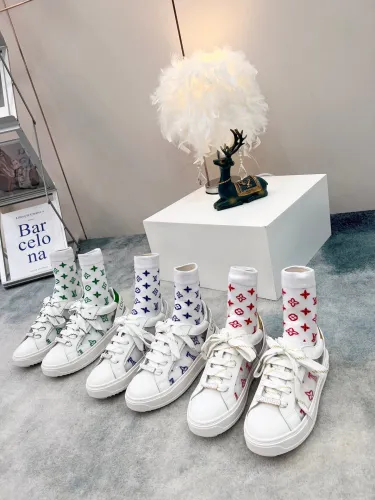women boot shoes, size 35-42, with box, SS70-1127-1129