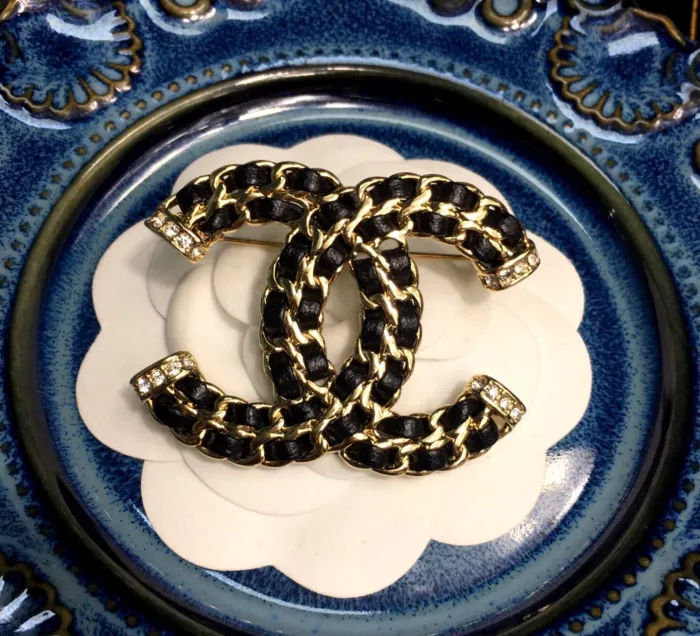 brooch jewelry ,with box, J25-1134