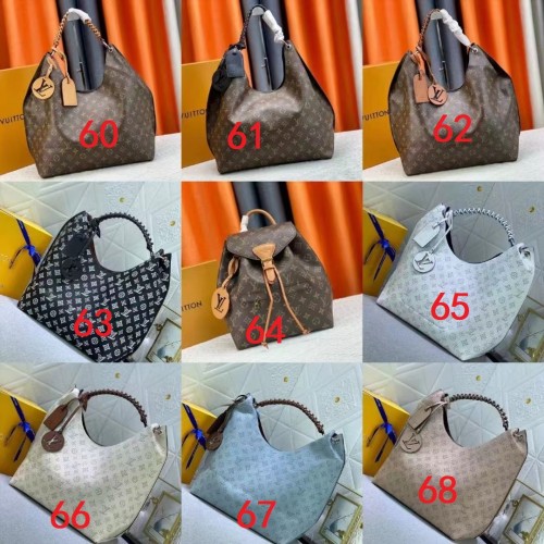 Leather  bag , top quality, no box ,with dust bag and card, size 35cm ， B130-60-68