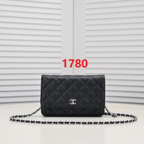 33814，Leather bag ,5A , size 19x12x5cm ,no box,  B88-1780