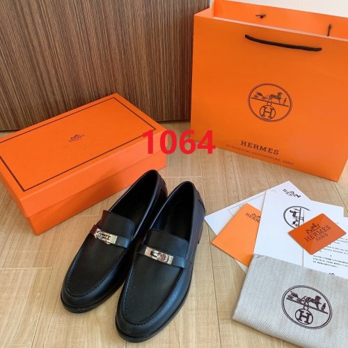 Women flat shoes, size 35-42, with box, SS70-1064