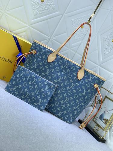 M40995 Canvas leather  bag ,5A,size 32x19x17cm, no box, B110-196