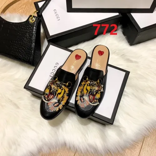 flat sandals slippers shoes  size 35-44,with box, SS60-772