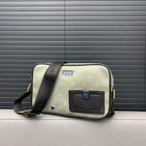 Split Leather  bag ,3A , size 35*26cm and 27*17cm ,no box,  B68-6046-6047
