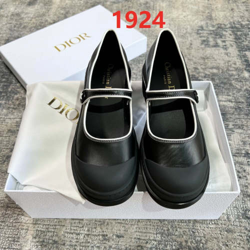 women heel shoes,size 35-39, heel 5.5cm,SS60-1924-1925