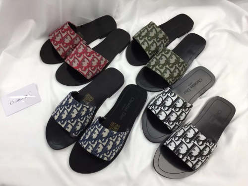 Flat leather sandals slippers , size 34-42 ,with box, SS50-1029-1032