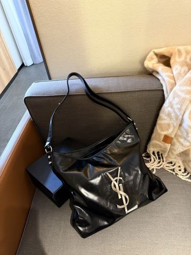 Split leather bag ,3A ,size 24x20cm,no box,  B75-57
