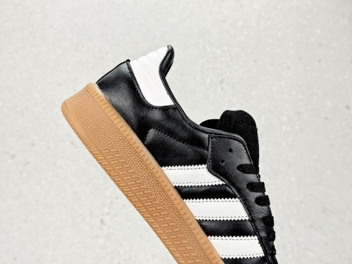 Women men XLG Black White/Gum runner sneaker shoes,  with box,size 36-45，SS60-2527