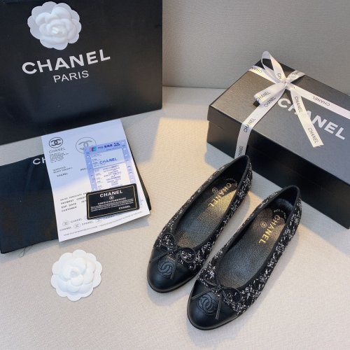 women flat ballet shoes, size 35-42,  with box, SS50-758