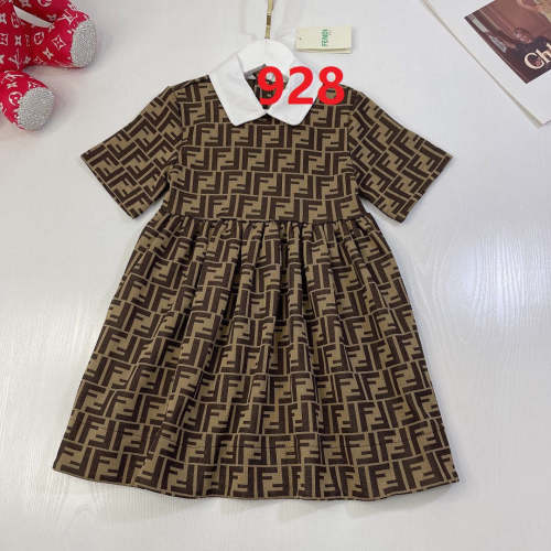 Kids dress clothes, no box, CL25-928