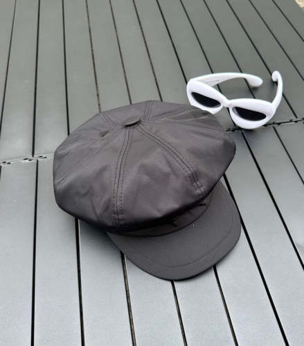 men women hat ,no box. HX25-448