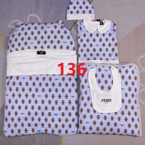 Newborn Baby crawl suit five-piece suit Cloak quilt  set clothes , CL110-136-138