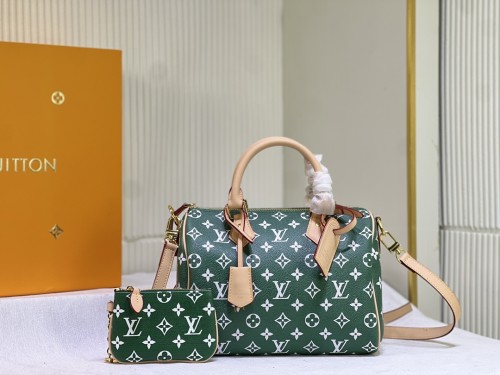 Split leather bag ,AAAA , size 25x15x15cm,no box,  B88-1836