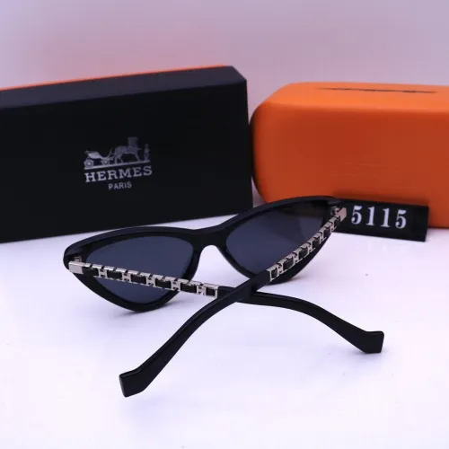 Blue light blocking sunglasses with the box and case ,G25-2593-2597