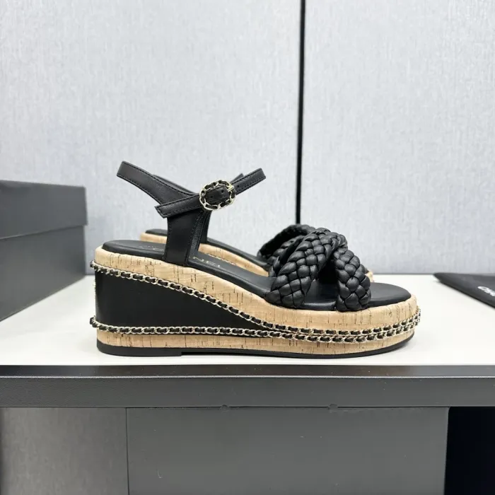 Women platform sandals shoes,size 35-42, SS110-90